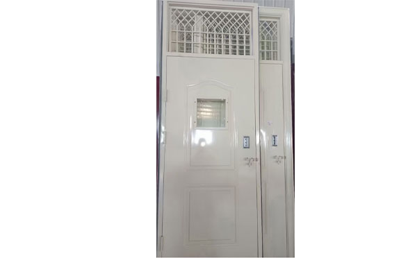 克拉玛依学校教室门