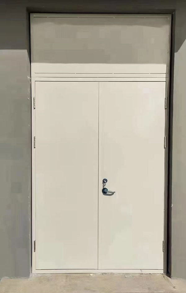 展览馆项目完成大跨度克拉玛依防火门安装 展览馆项目完成大跨度克拉玛依防火门安装